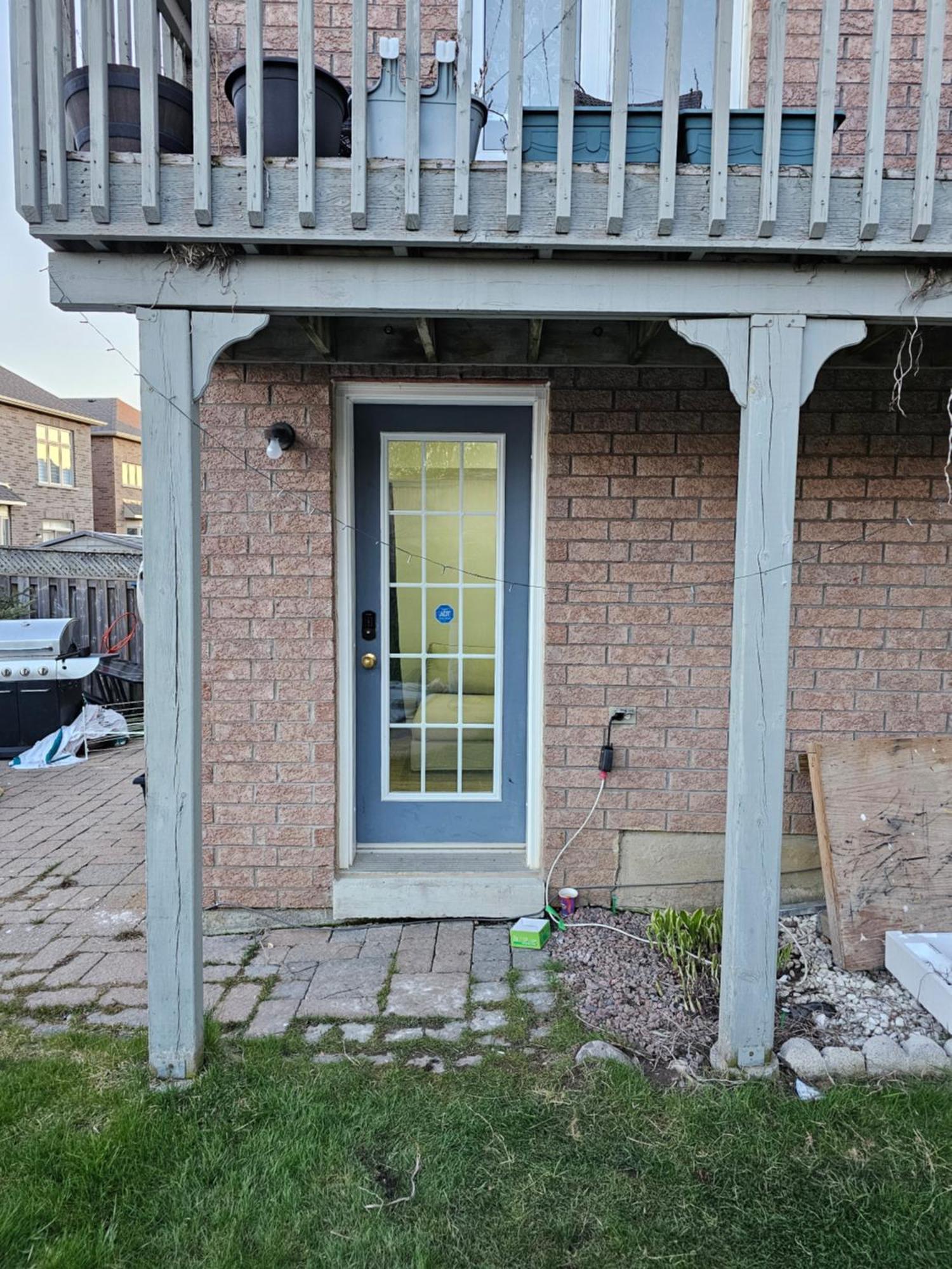 Poolside Entire Lower Level Apt Whitby Exterior photo